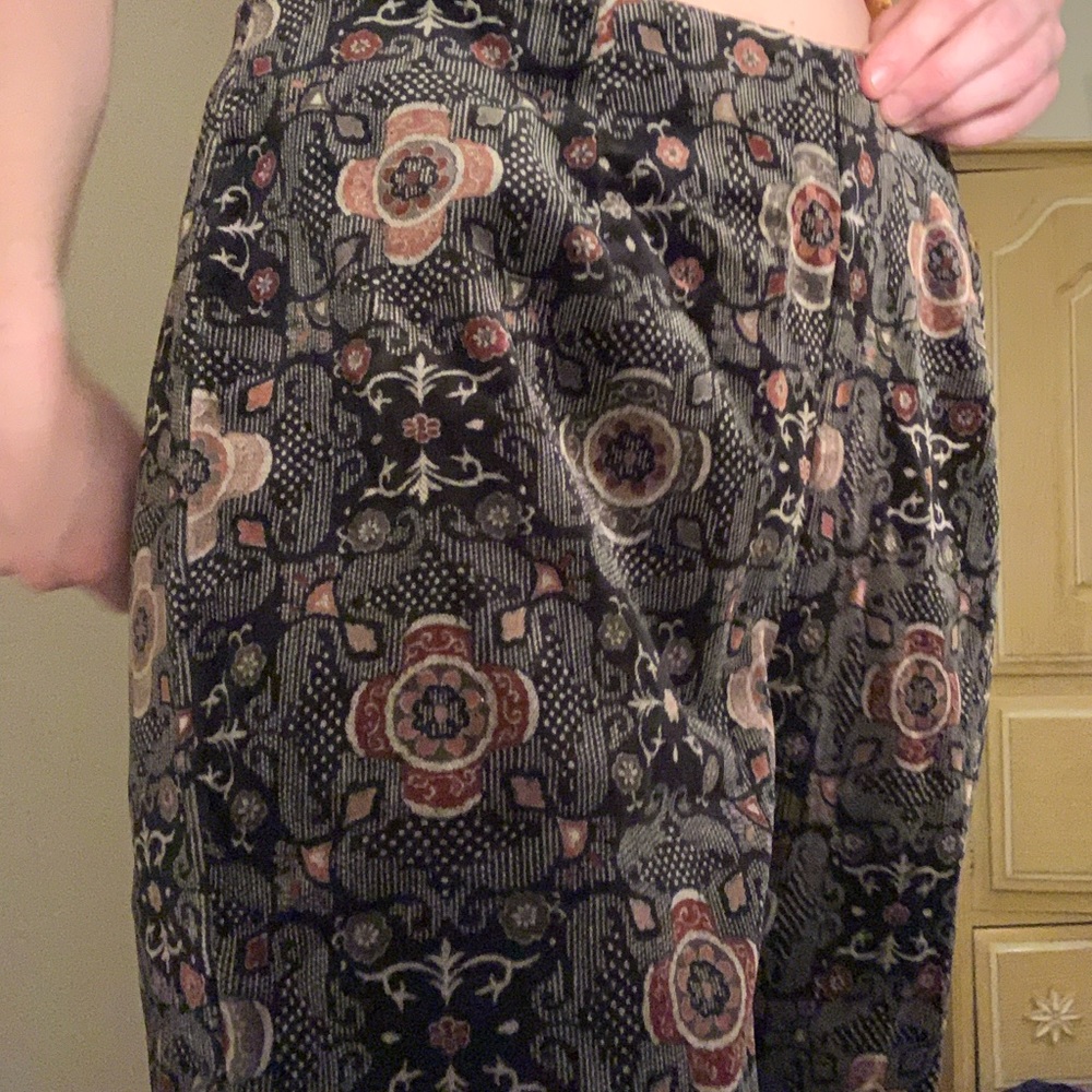 Pants - Picture 2 of 4